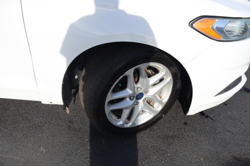 Ford Fusion S 4D Sedan 2016