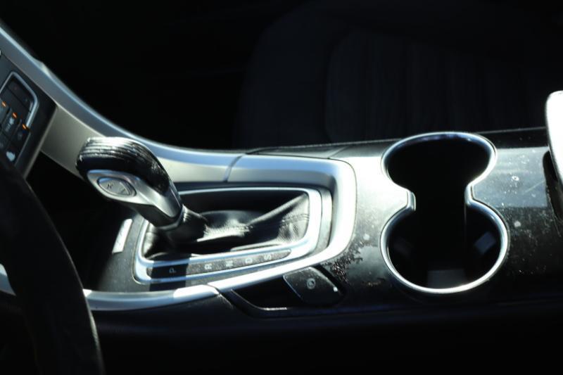 Ford Fusion S 4D Sedan 2016