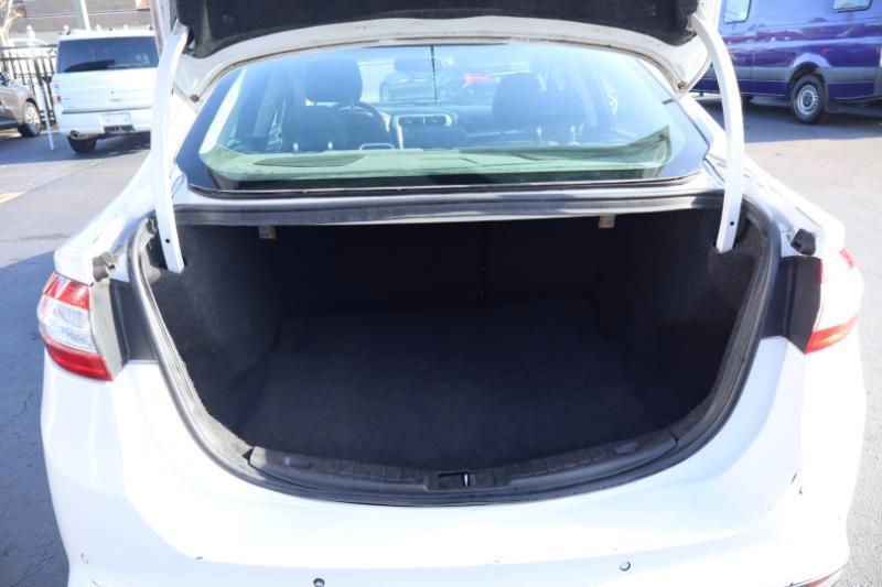 Ford Fusion S 4D Sedan 2016