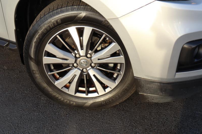 Nissan Pathfinder S 2WD 2018