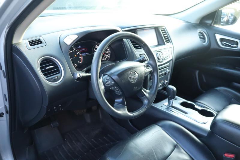 Nissan Pathfinder S 2WD 2018