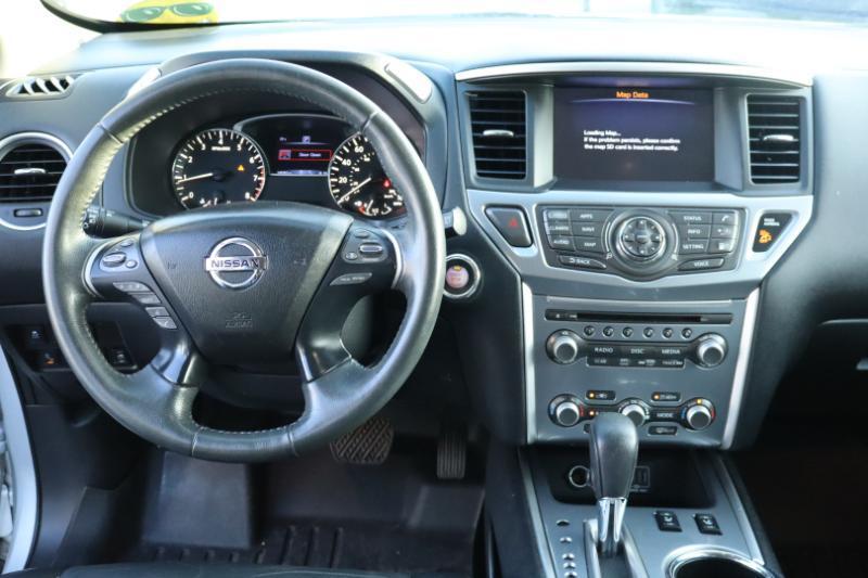 Nissan Pathfinder S 2WD 2018