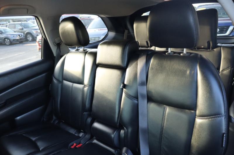 Nissan Pathfinder S 2WD 2018