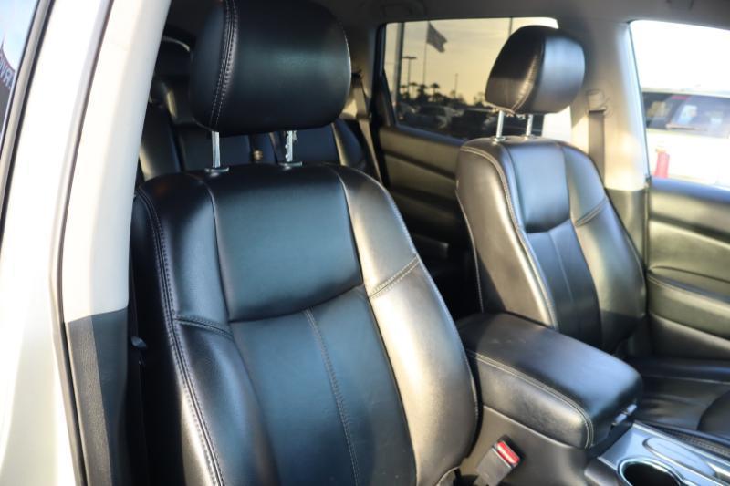 Nissan Pathfinder S 2WD 2018