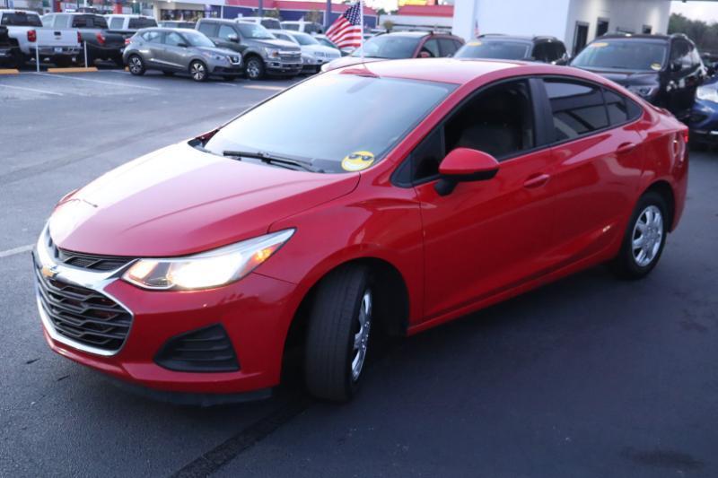 Chevrolet Cruze LS Auto 2019