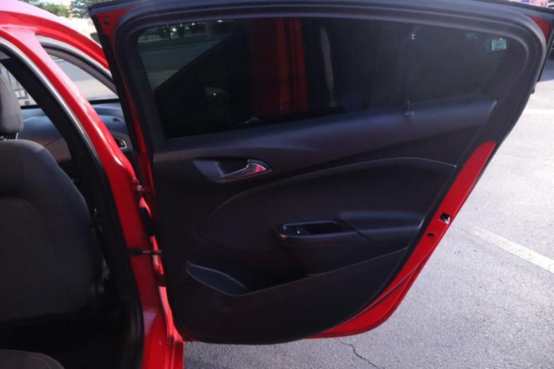 Chevrolet Cruze LS Auto 2019