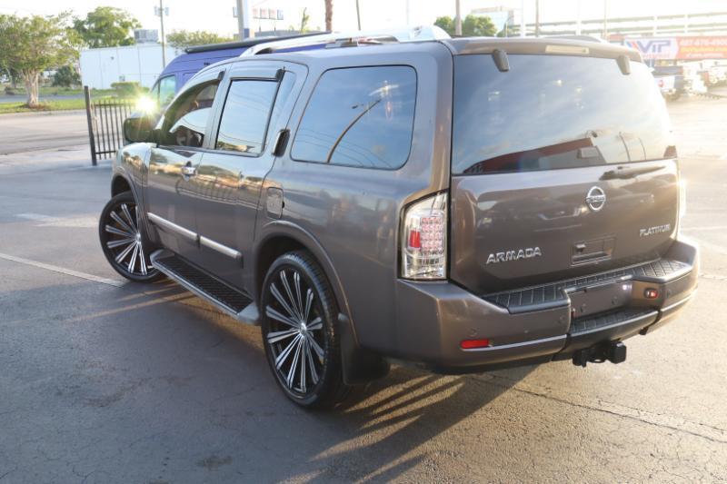 Nissan Armada SL 4WD 2013