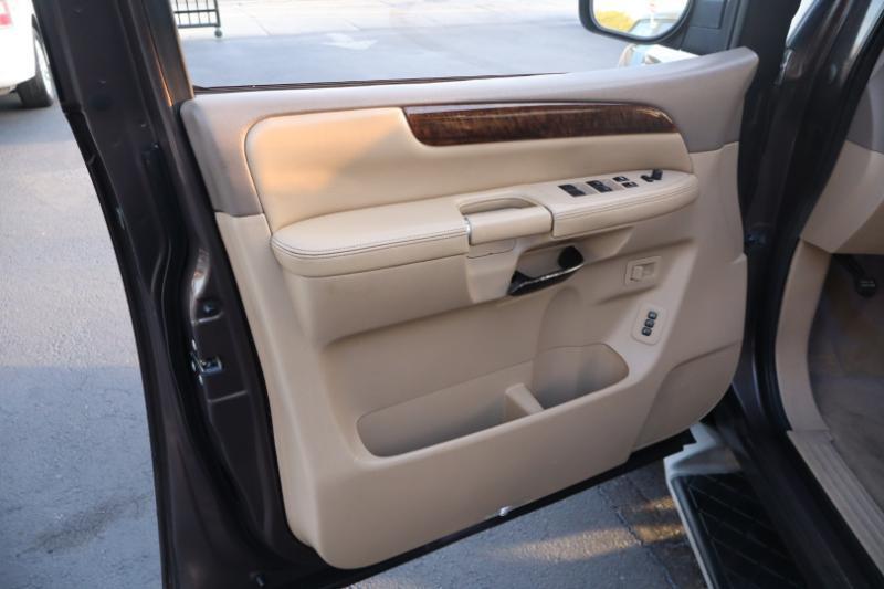 Nissan Armada SL 4WD 2013