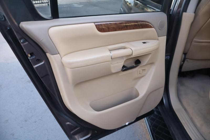 Nissan Armada SL 4WD 2013