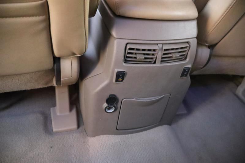 Nissan Armada SL 4WD 2013