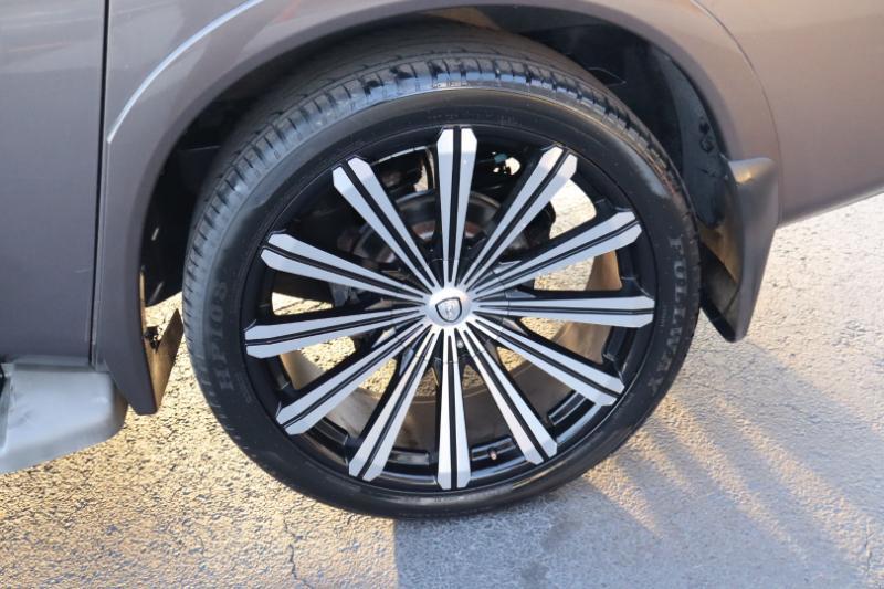 Nissan Armada SL 4WD 2013