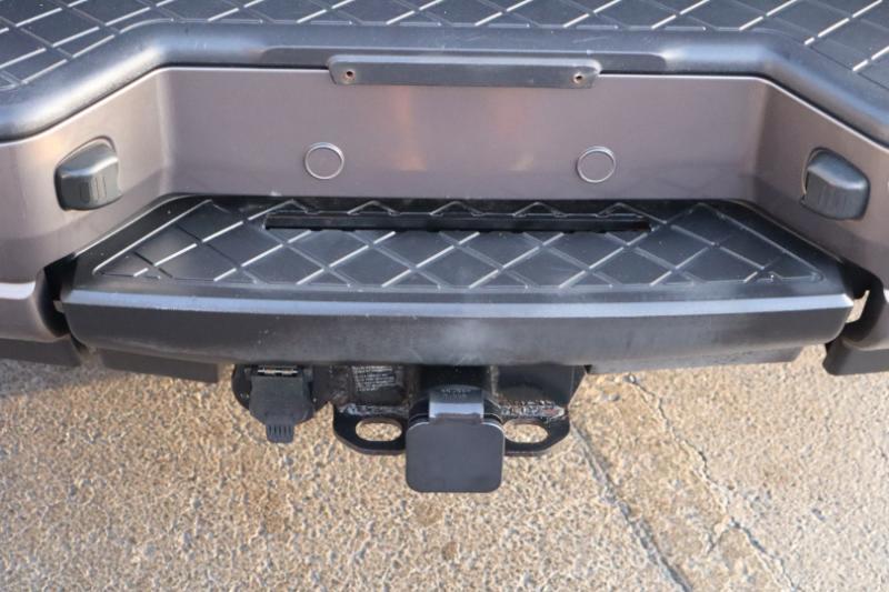 Nissan Armada SL 4WD 2013