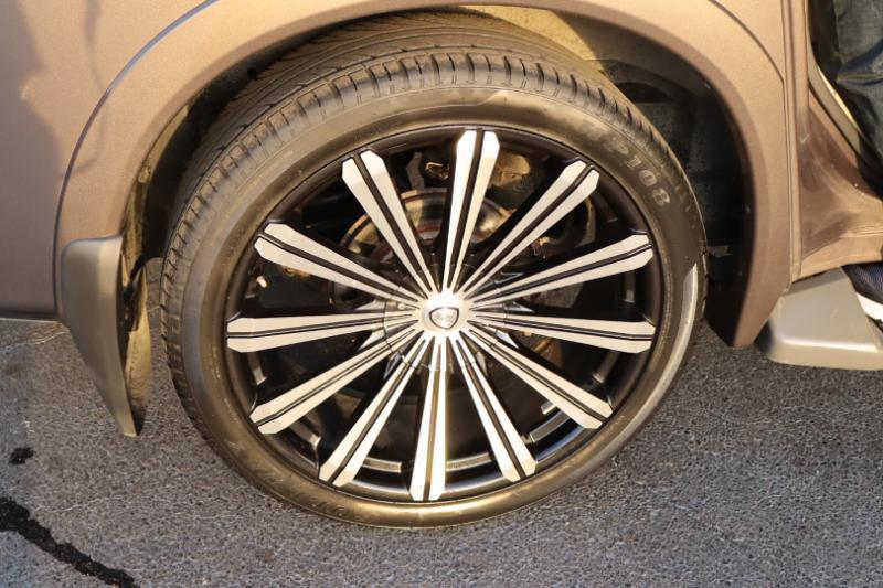 Nissan Armada SL 4WD 2013