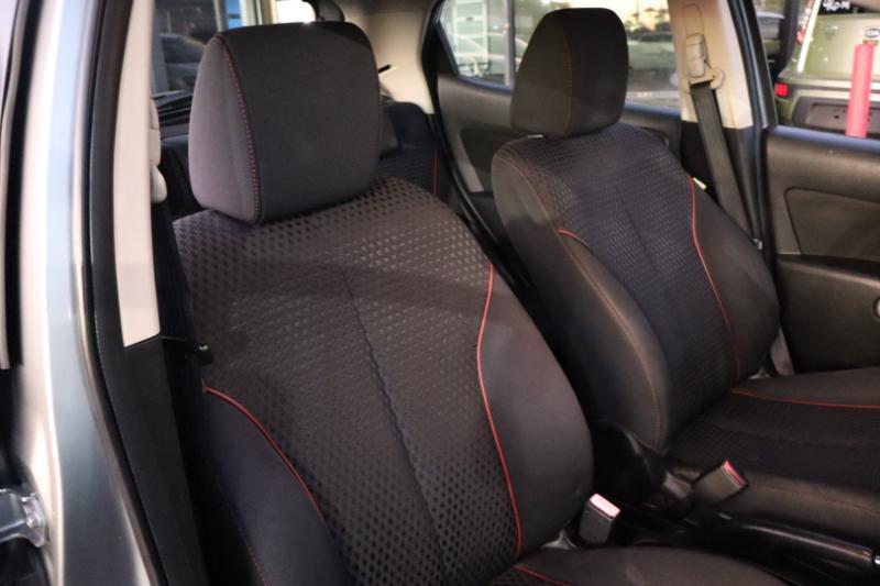 Mazda MAZDA2 Touring MT 2014