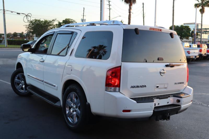 Nissan Armada SL 4WD 2012