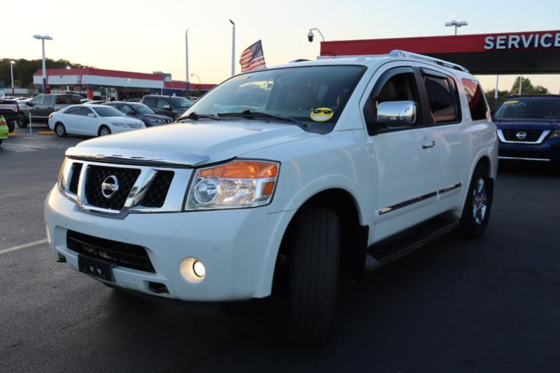 Nissan Armada SL 4WD 2012