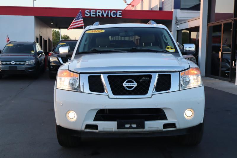 Nissan Armada SL 4WD 2012