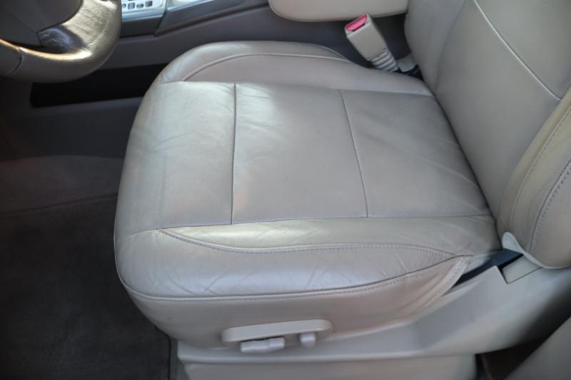 Nissan Armada SL 4WD 2012