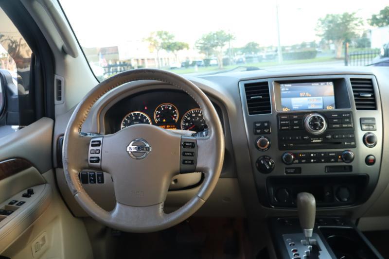 Nissan Armada SL 4WD 2012