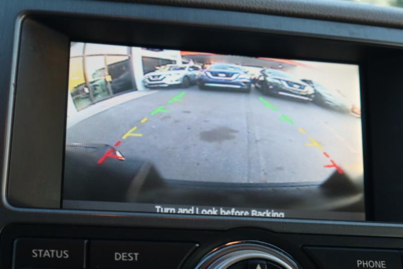 Nissan Armada SL 4WD 2012