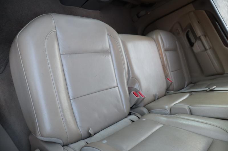 Nissan Armada SL 4WD 2012