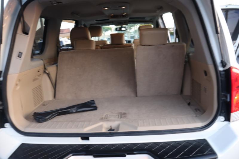 Nissan Armada SL 4WD 2012