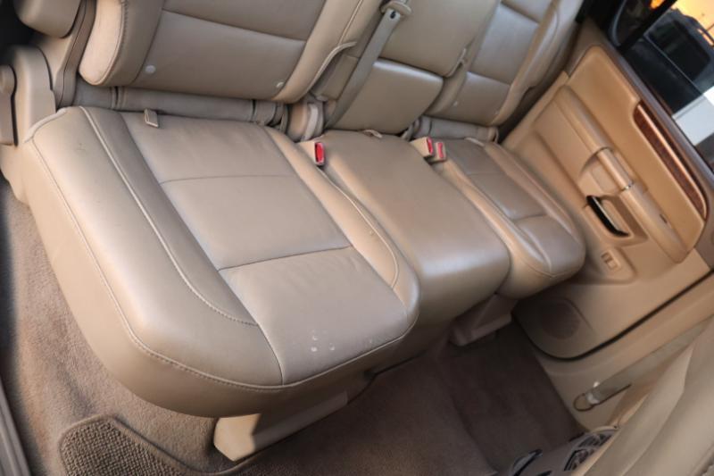 Nissan Armada SL 4WD 2012