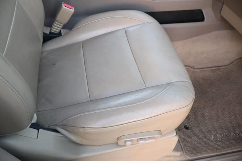 Nissan Armada SL 4WD 2012