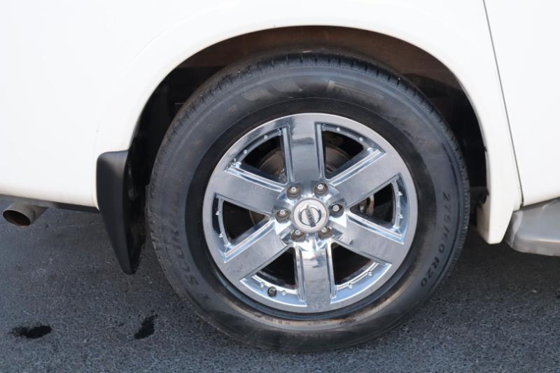 Nissan Armada SL 4WD 2012