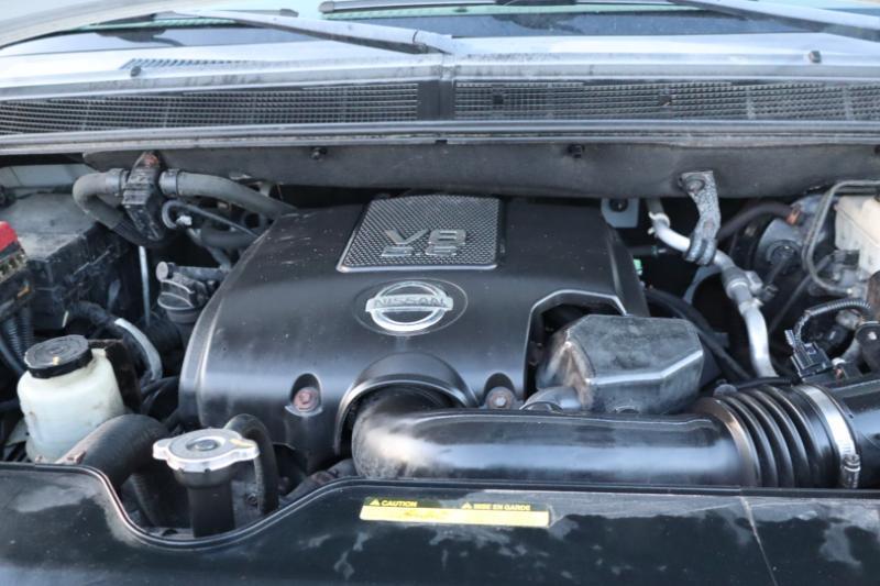 Nissan Armada SL 4WD 2012