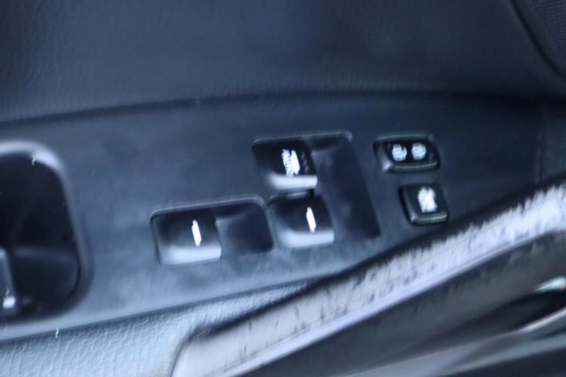 Hyundai Veloster Base 2013