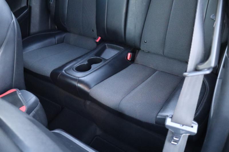 Hyundai Veloster Base 2013