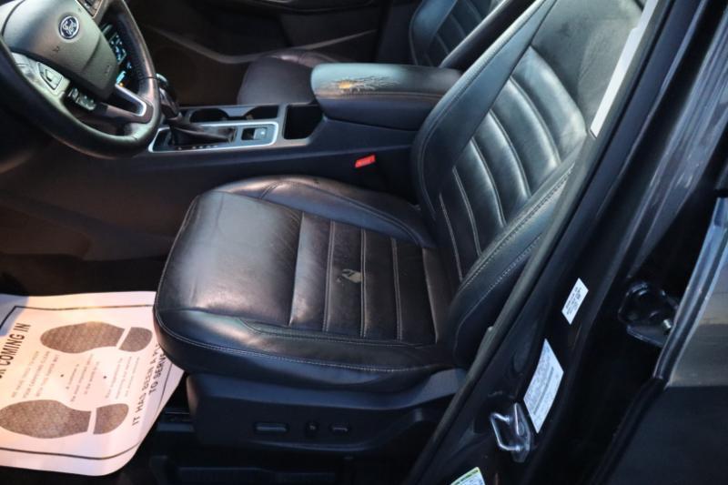 Ford Escape SEL 4WD 2018