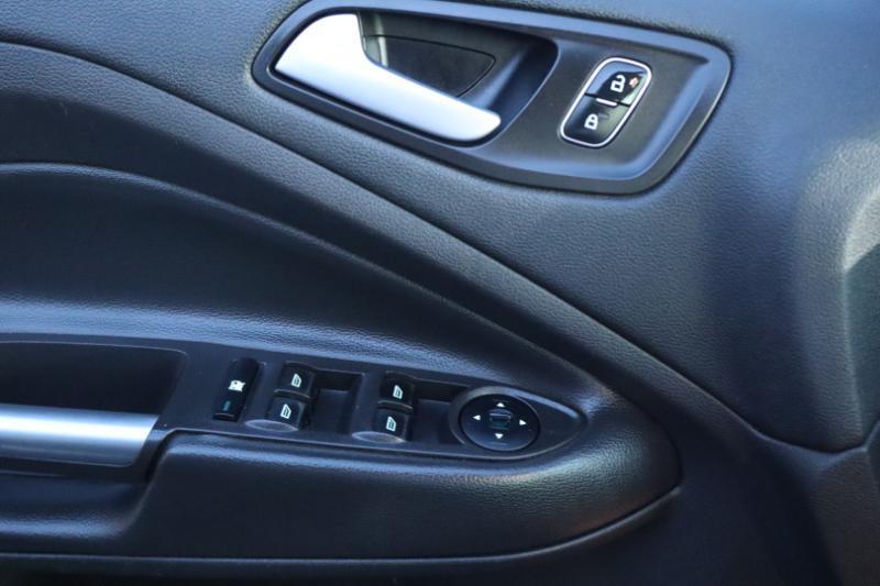 Ford Escape SEL 4WD 2018