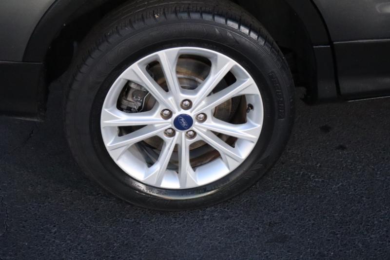 Ford Escape SEL 4WD 2018