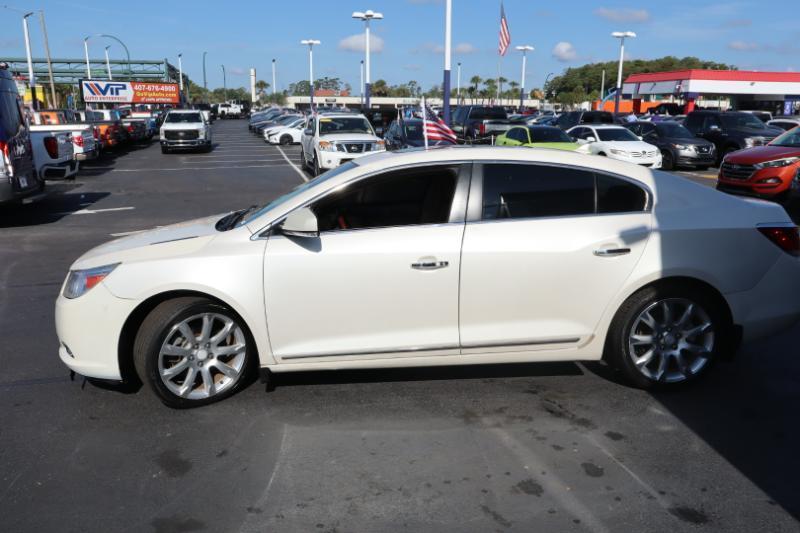 Buick LaCrosse CXS 2011