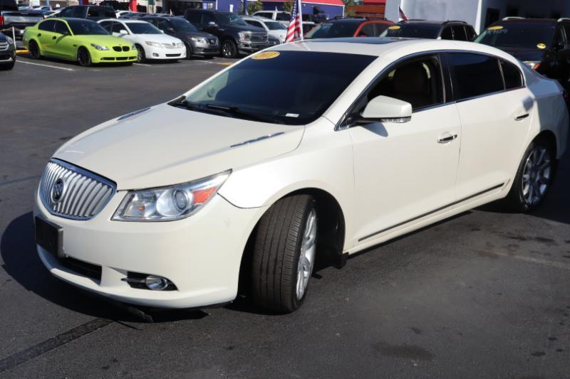 Buick LaCrosse CXS 2011