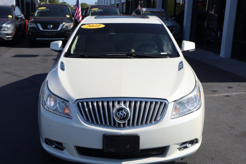 Buick LaCrosse CXS 2011