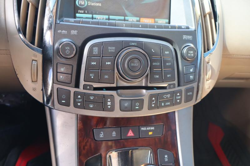 Buick LaCrosse CXS 2011