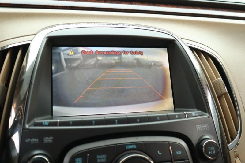Buick LaCrosse CXS 2011