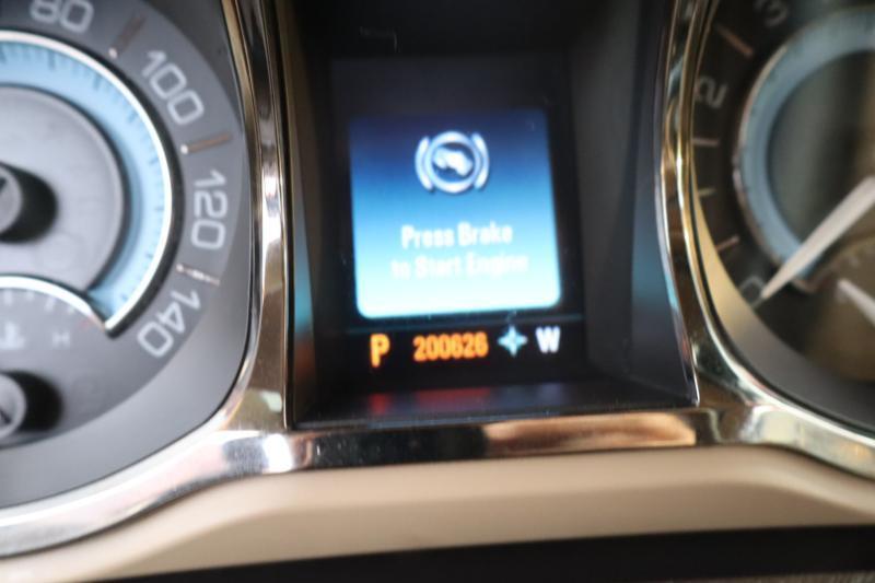 Buick LaCrosse CXS 2011