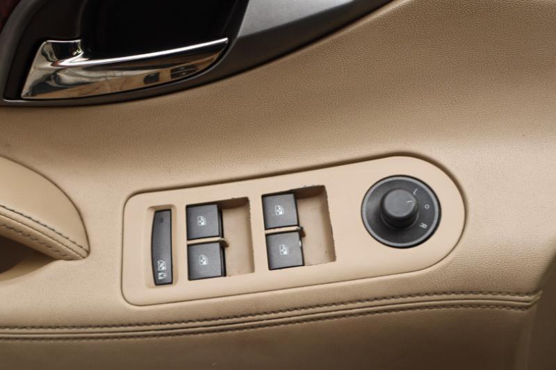 Buick LaCrosse CXS 2011