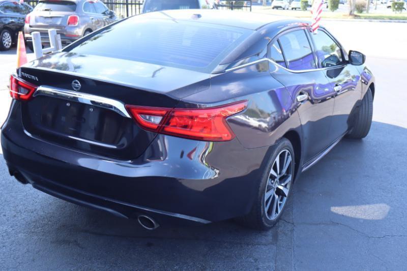Nissan Maxima 3.5 S 2016