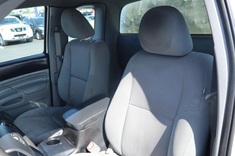 Toyota Tacoma Access Cab I4 4AT 2WD 2015