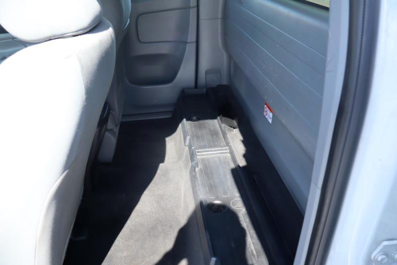 Toyota Tacoma Access Cab I4 4AT 2WD 2015