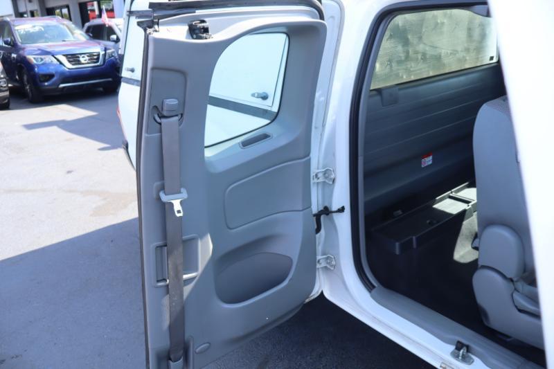 Toyota Tacoma Access Cab I4 4AT 2WD 2015