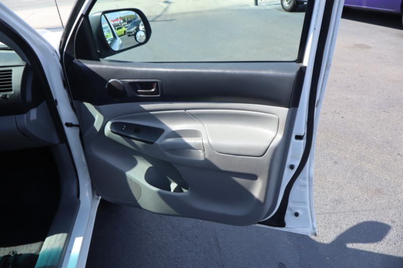 Toyota Tacoma Access Cab I4 4AT 2WD 2015