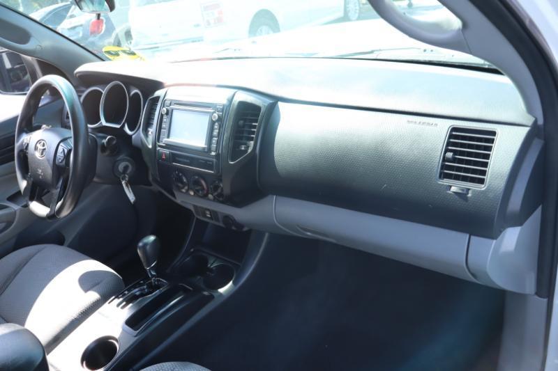 Toyota Tacoma Access Cab I4 4AT 2WD 2015