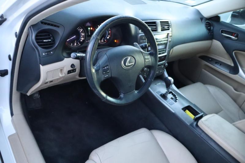 Lexus IS IS 250 6-Speed Manual 2008