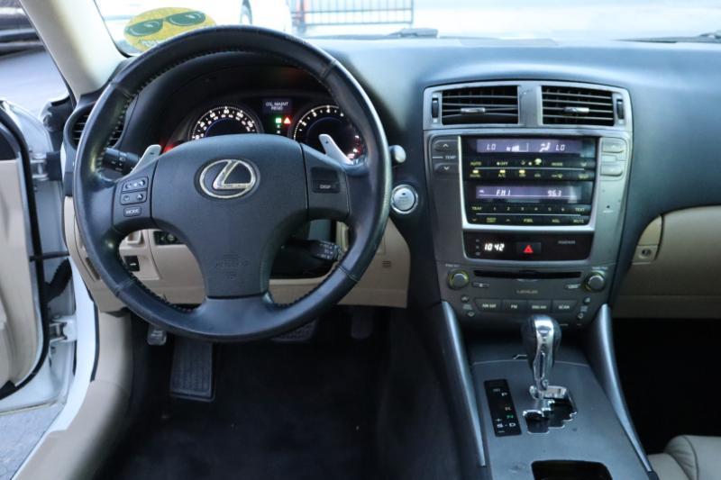Lexus IS IS 250 6-Speed Manual 2008